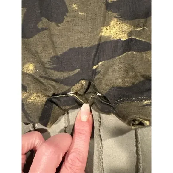 Carhartt Short Sleeve one piece Boys 6M Outdoor Camo Hunting Shorts 6 months - Picture 4 of 6